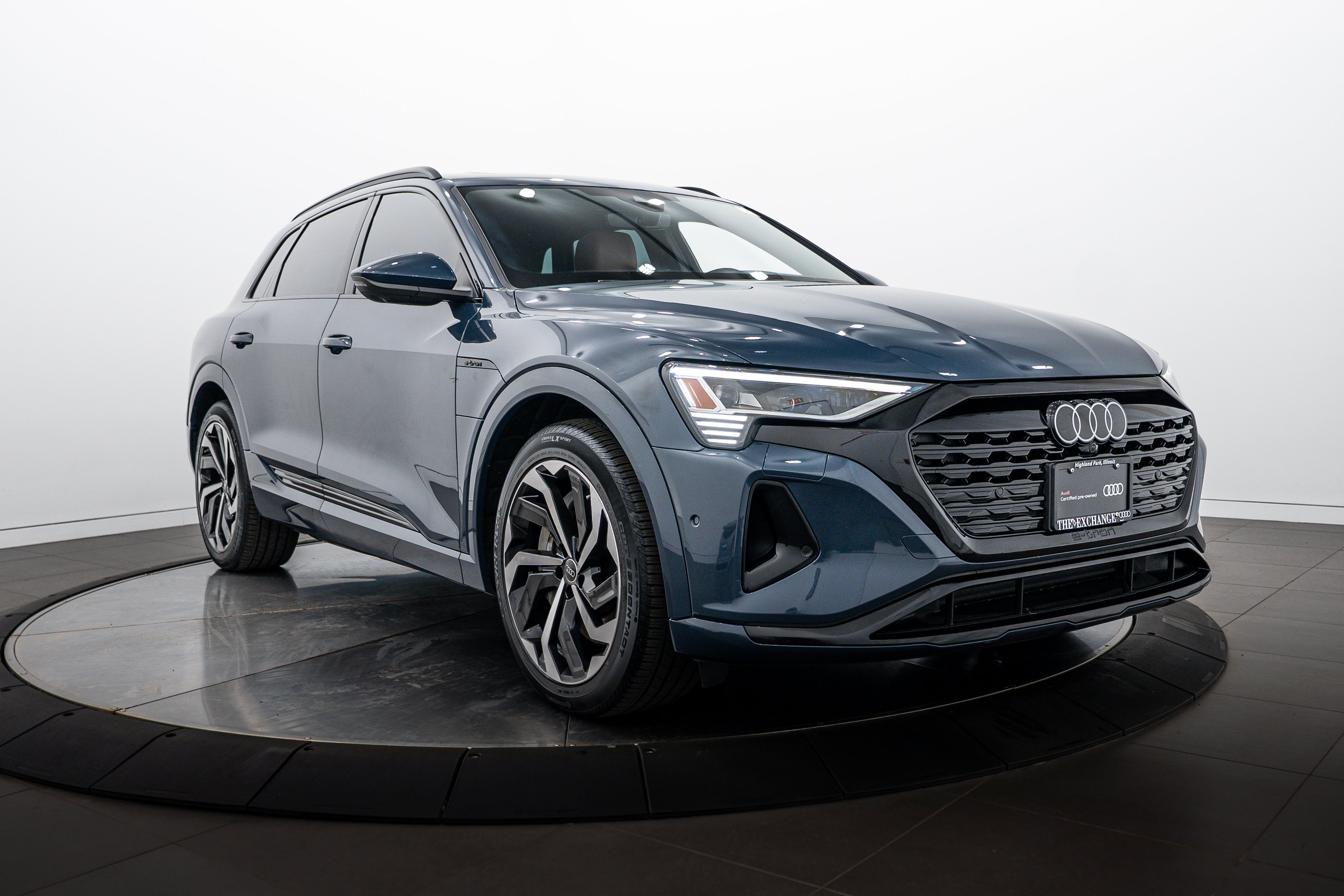 audi q8 e-tron 2024 WA16AAGE8RB014111 image audi q8 e-tron 2024 WA16AAGE8RB014111 image